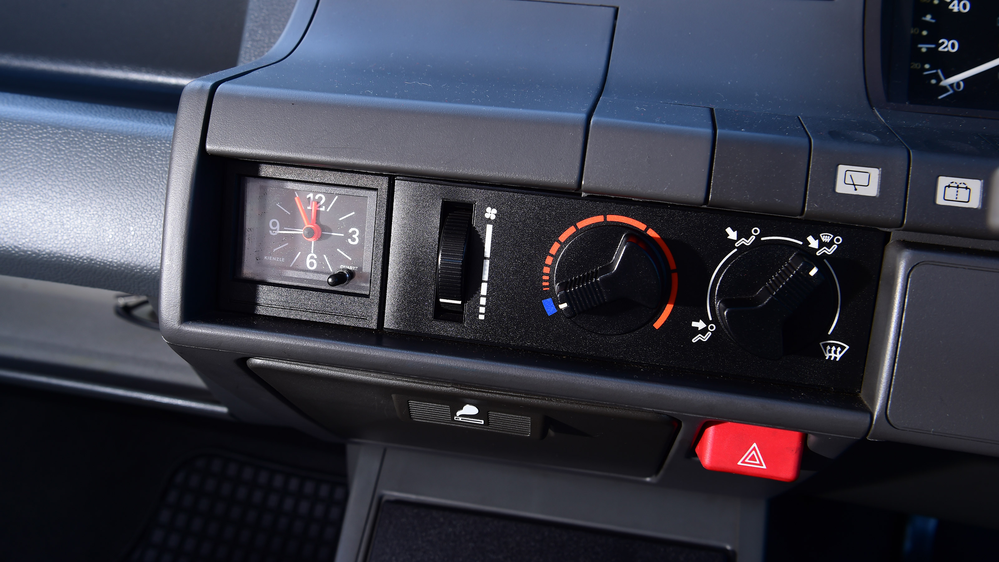Renault 5 Campus - centre console