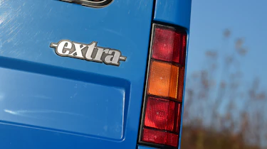 Renault 5 Extra - rear badge