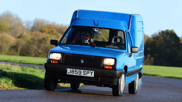 Renault 5 Extra - front