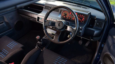 Renault 5 GT Turbo - dash