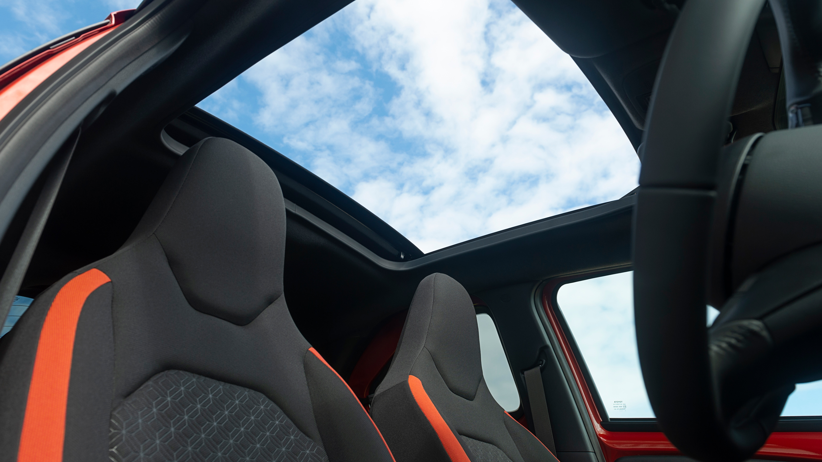 Toyota Aygo X Air Edition - roof