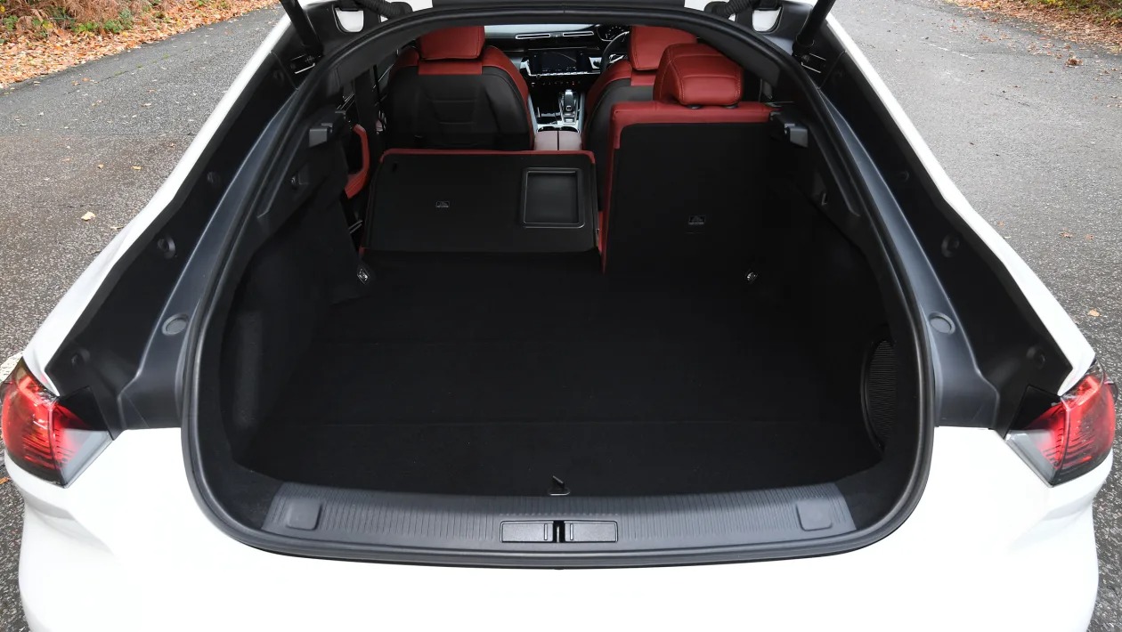 Used Peugeot 508 Mk2 - boot