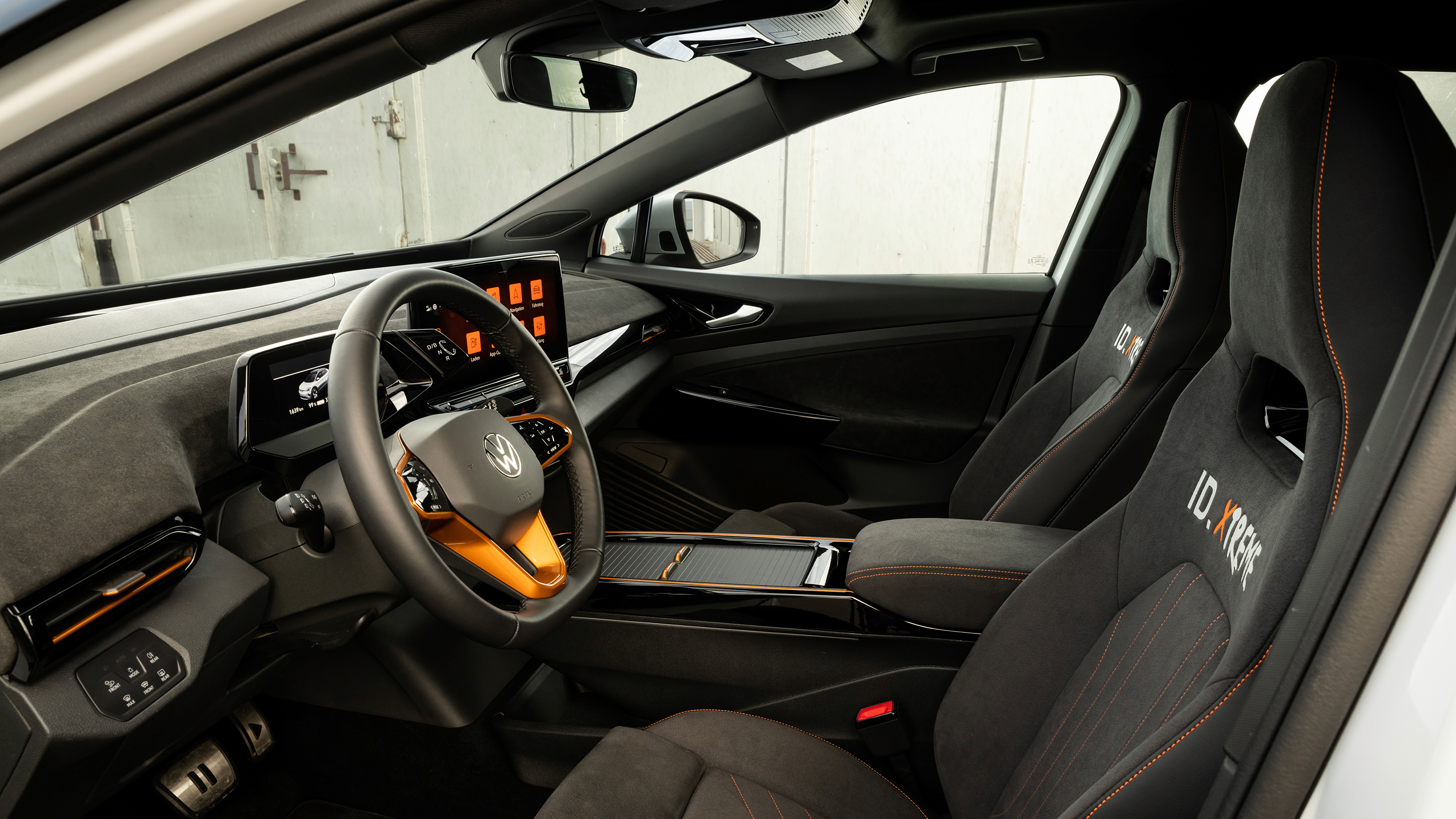 Volkswagen ID Xtreme - interior