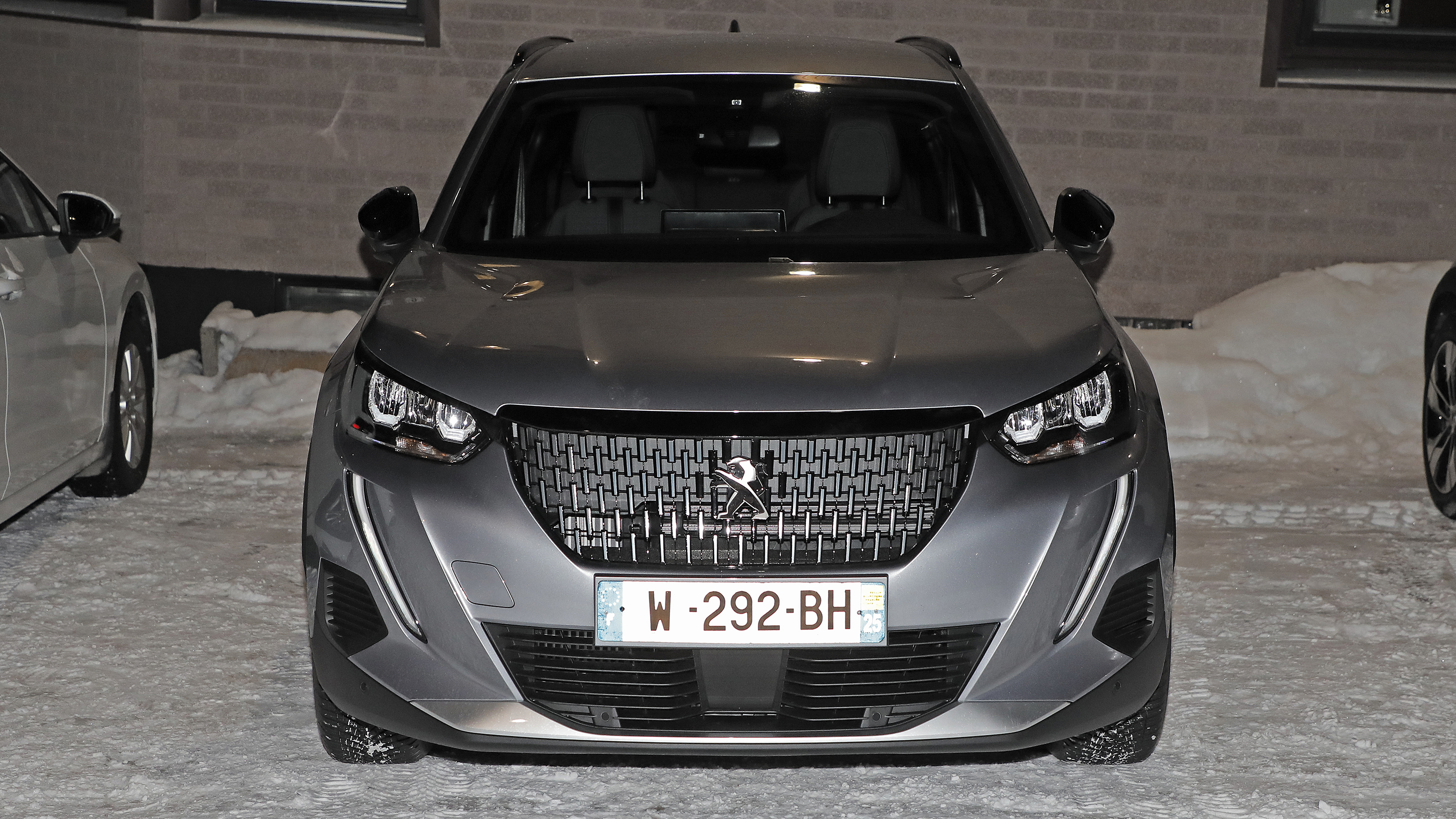 Peugeot 2023 spyshot - front