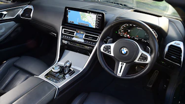 BMW M850i - interior