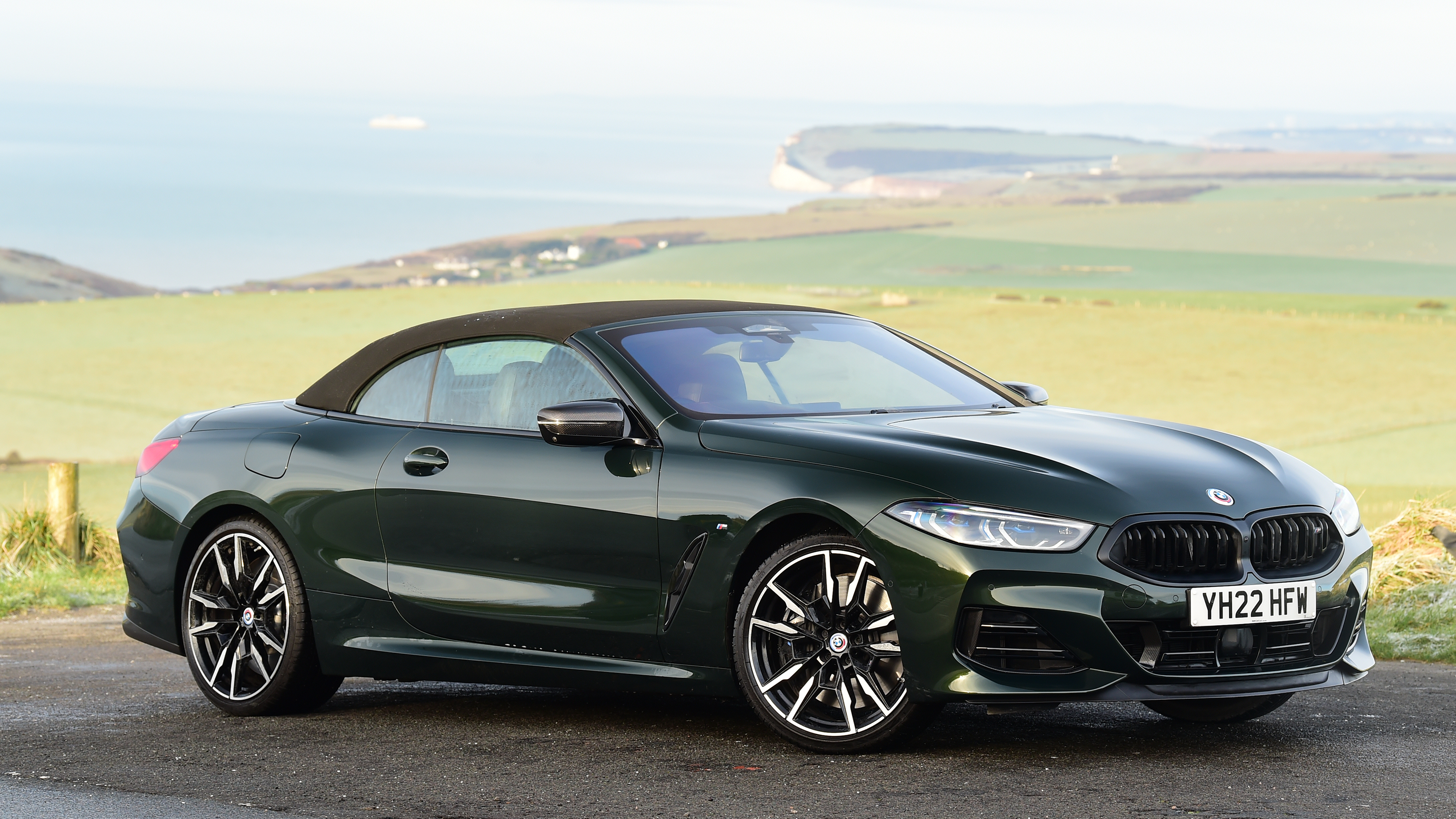 BMW M850i - front static