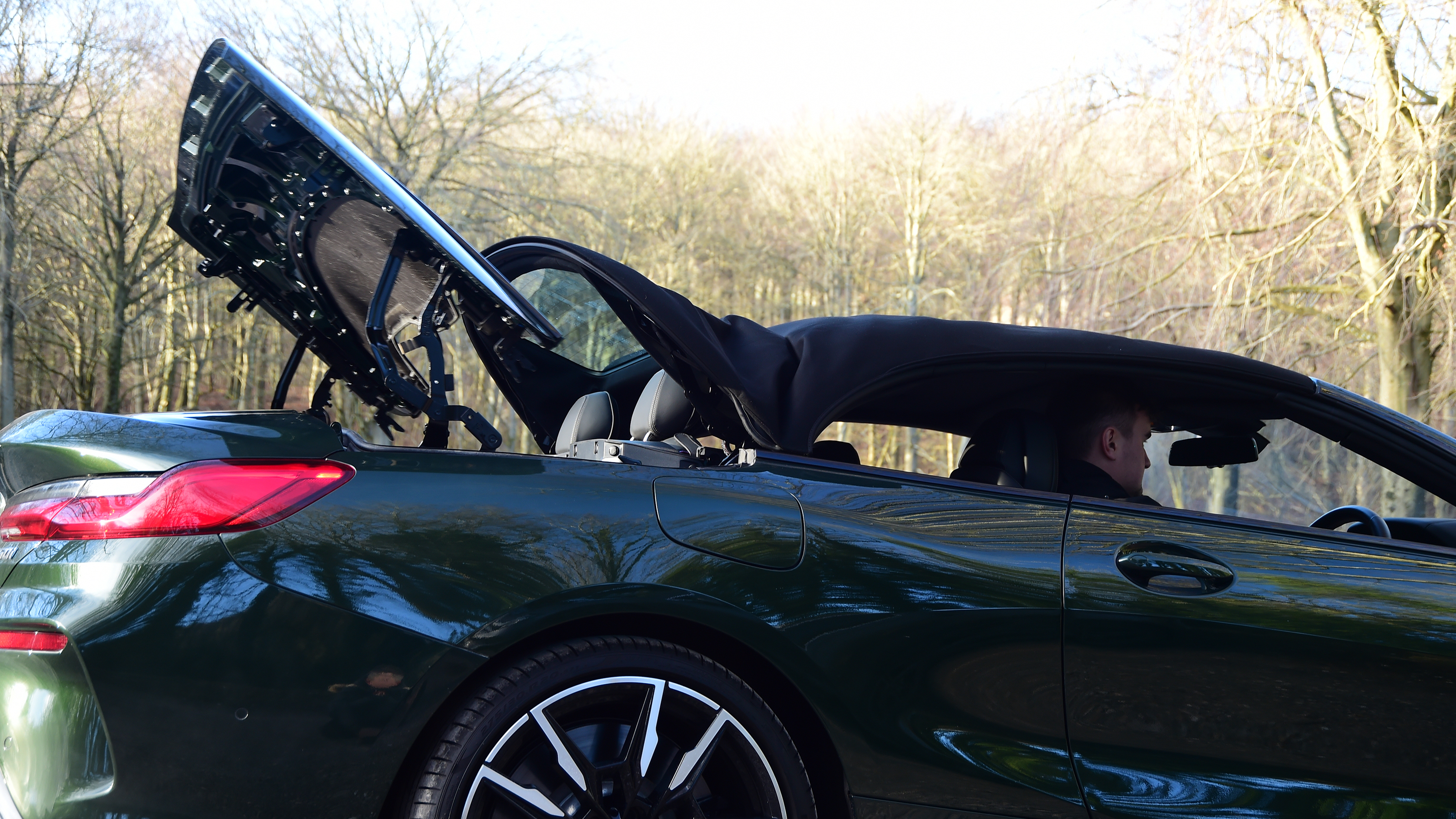 BMW M850i - roof mechanism