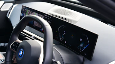 BMW iX M60 - dashboard
