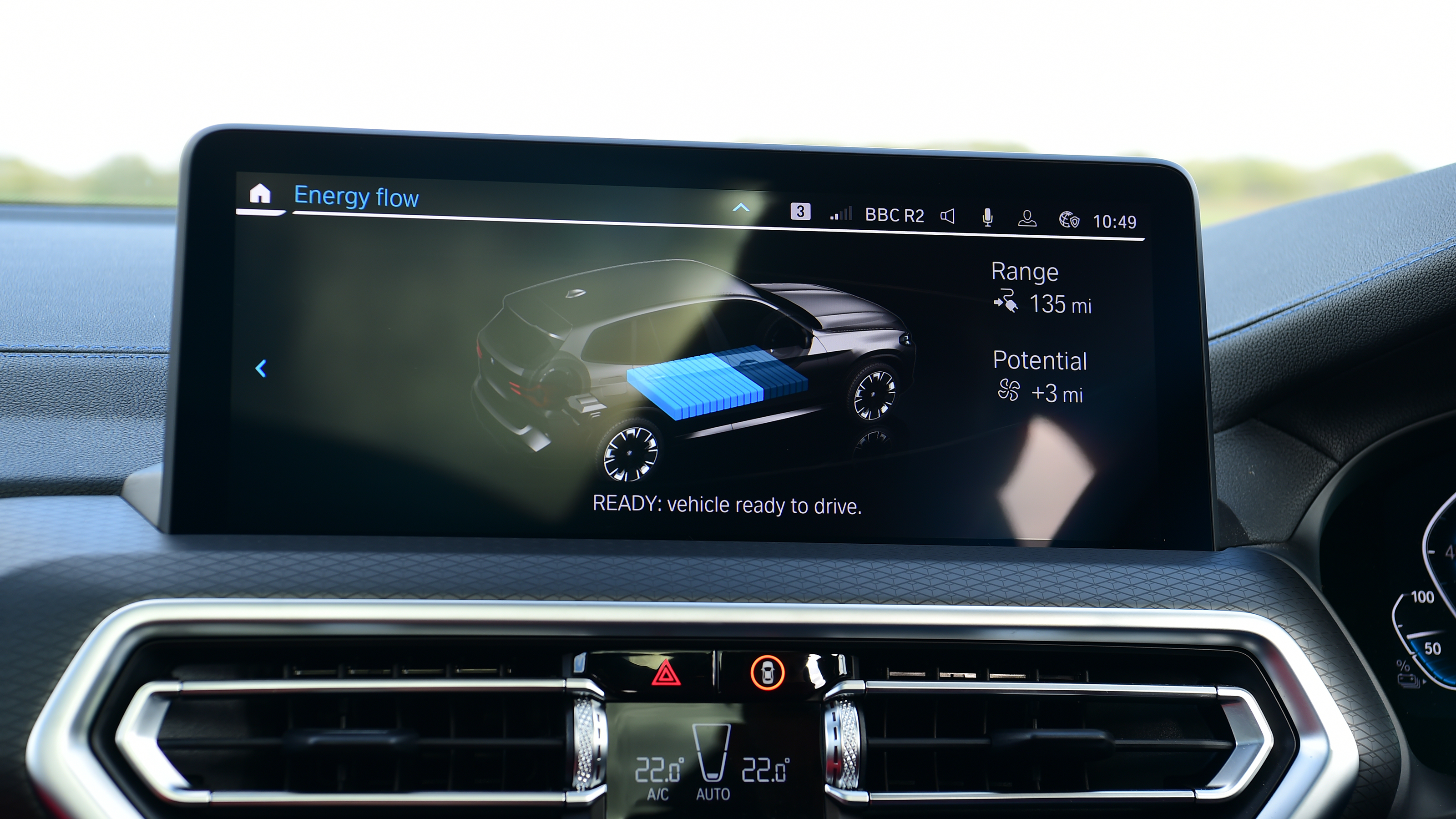 BMW iX3 - infotainment screen