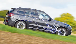 BMW iX3 - side tracking with electricity bolts