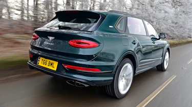 Bentley Bentayga EWB - rear tracking
