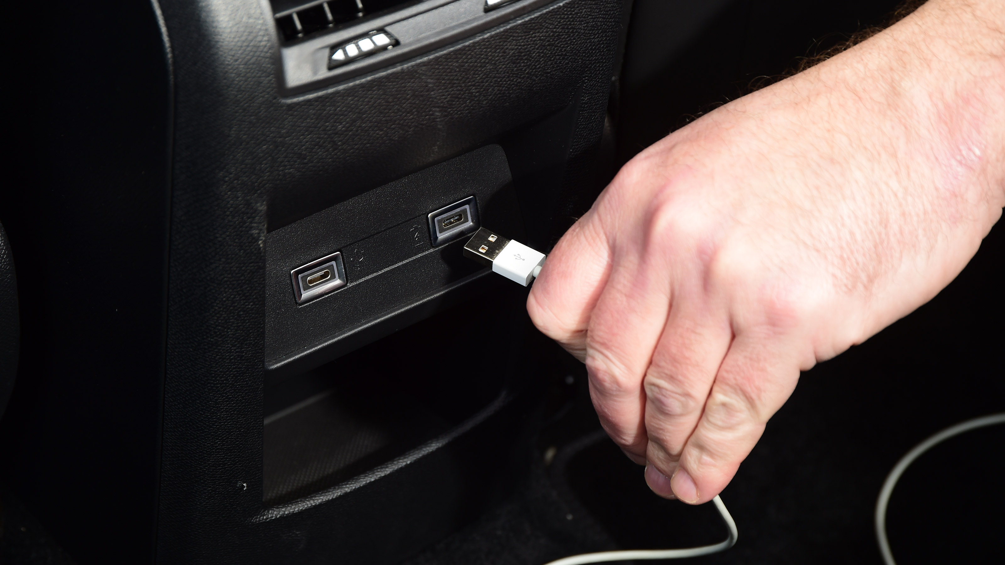 Citroen C5 X Shine - USB