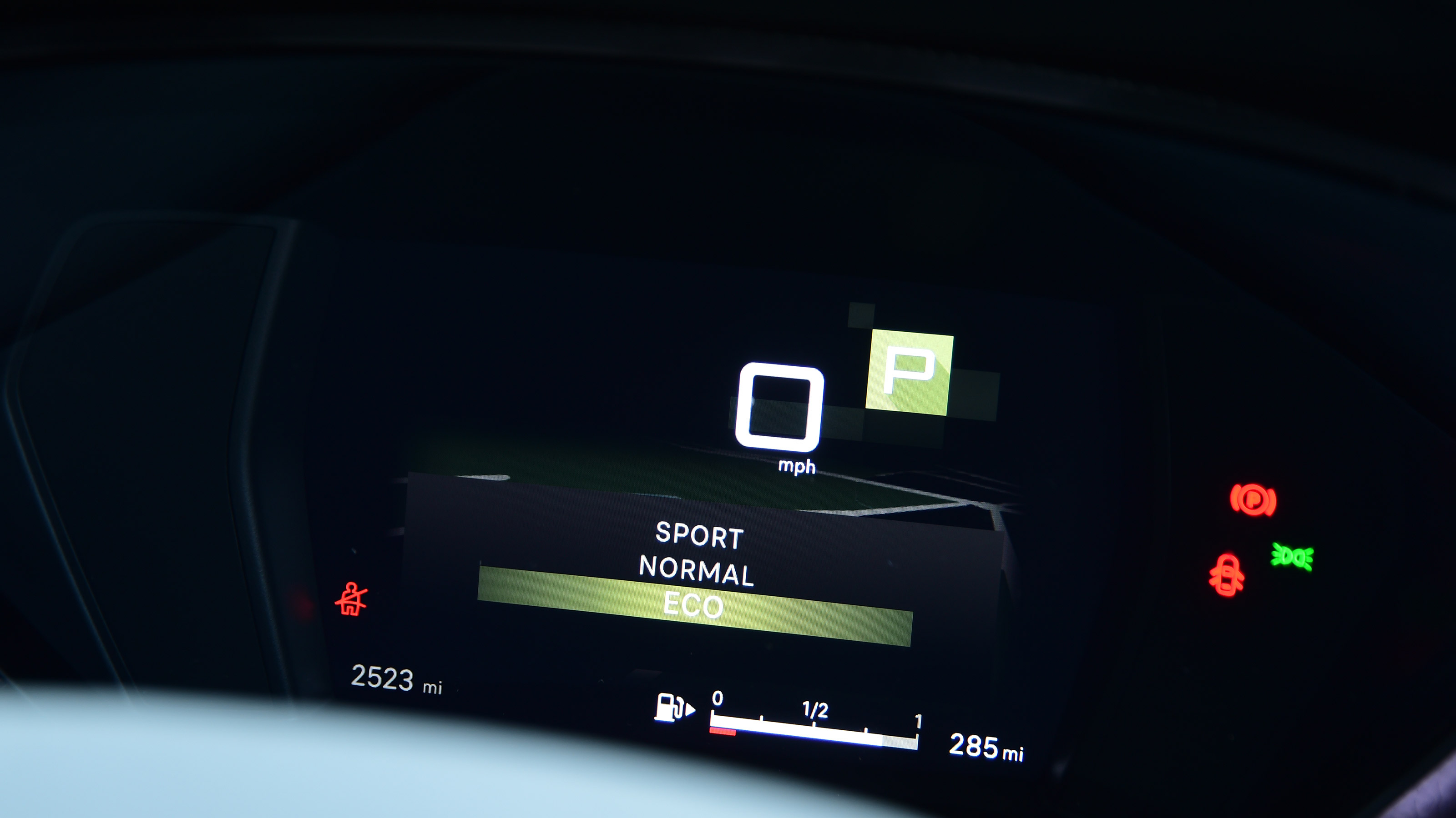 Citroen C5 X Shine - dials