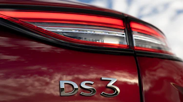 DS 3 E-Tense - tail light