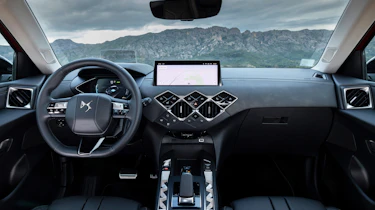 DS 3 E-Tense - interior