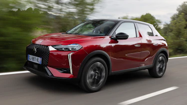 DS 3 E-Tense - front tracking