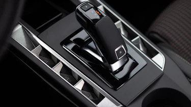 DS 3 - gear selector