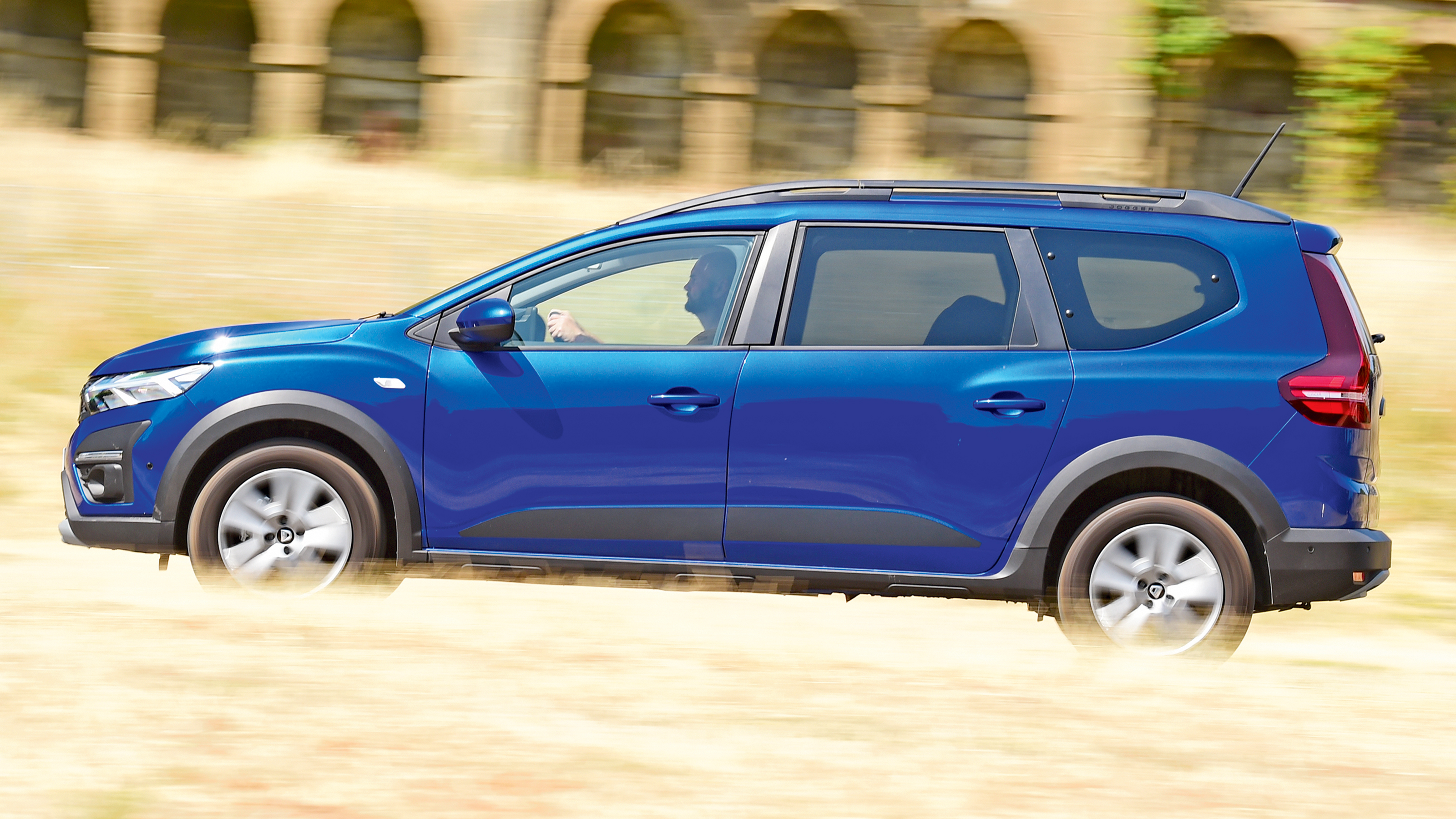 Dacia Jogger long termer - side