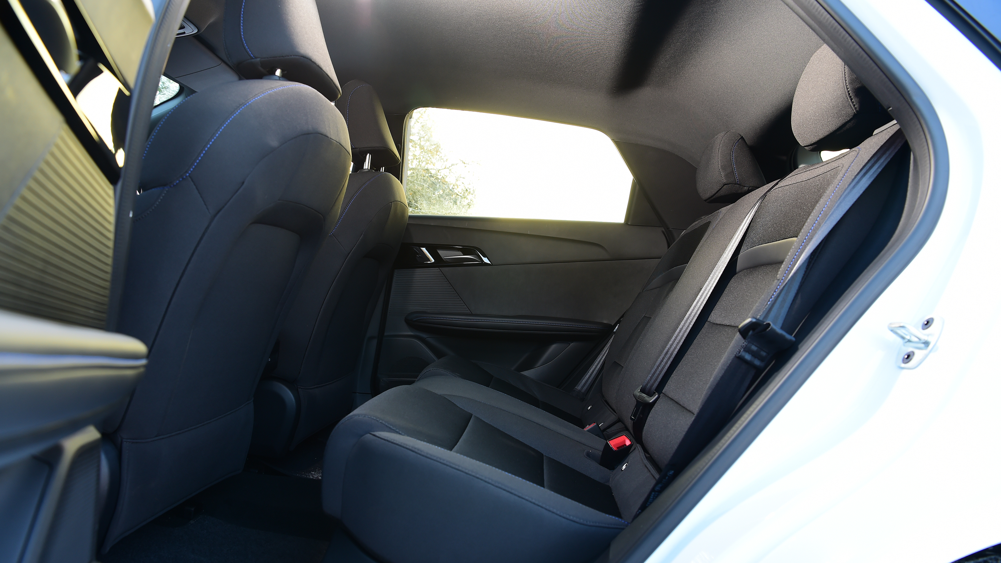 MG4 - rear seats