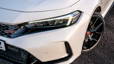 Honda Civic Type R FL5 - headlight