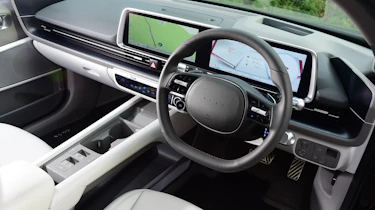 Hyundai Ioniq 6 - cabin