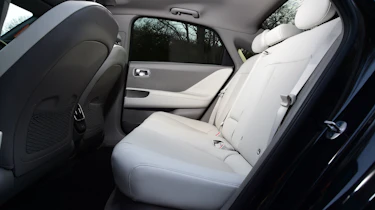 Hyundai Ioniq 6 - rear seats