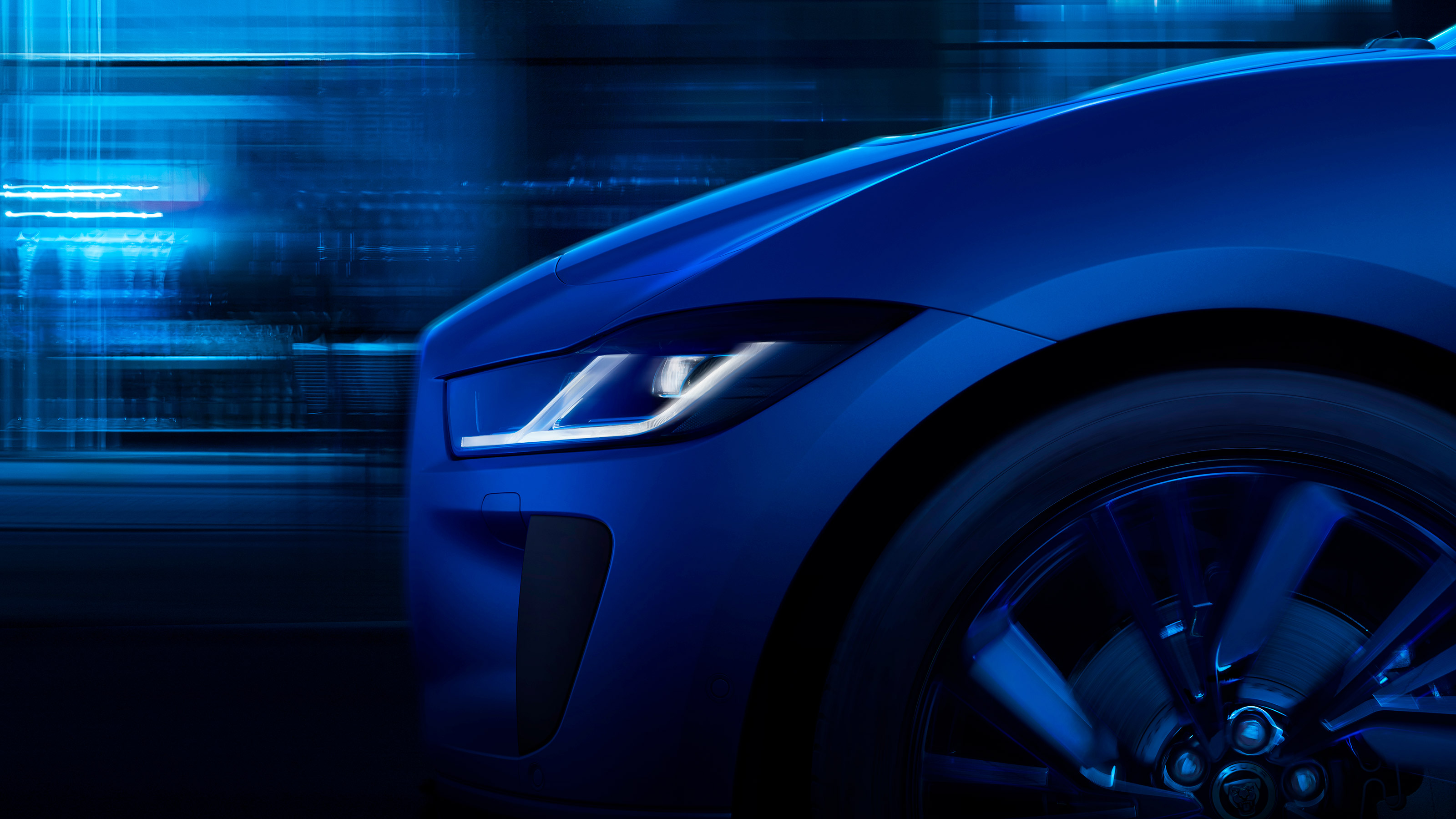 Jaguar I-Pace - front light