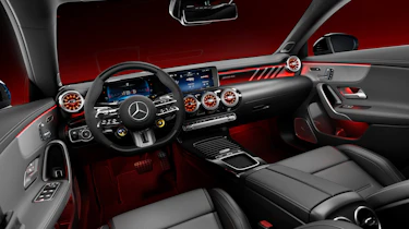 Mercedes-AMG CLA 45 interior