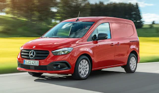 Mercedes Citan - front tracking