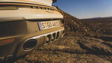 Porsche 911 Dakar - exhaust