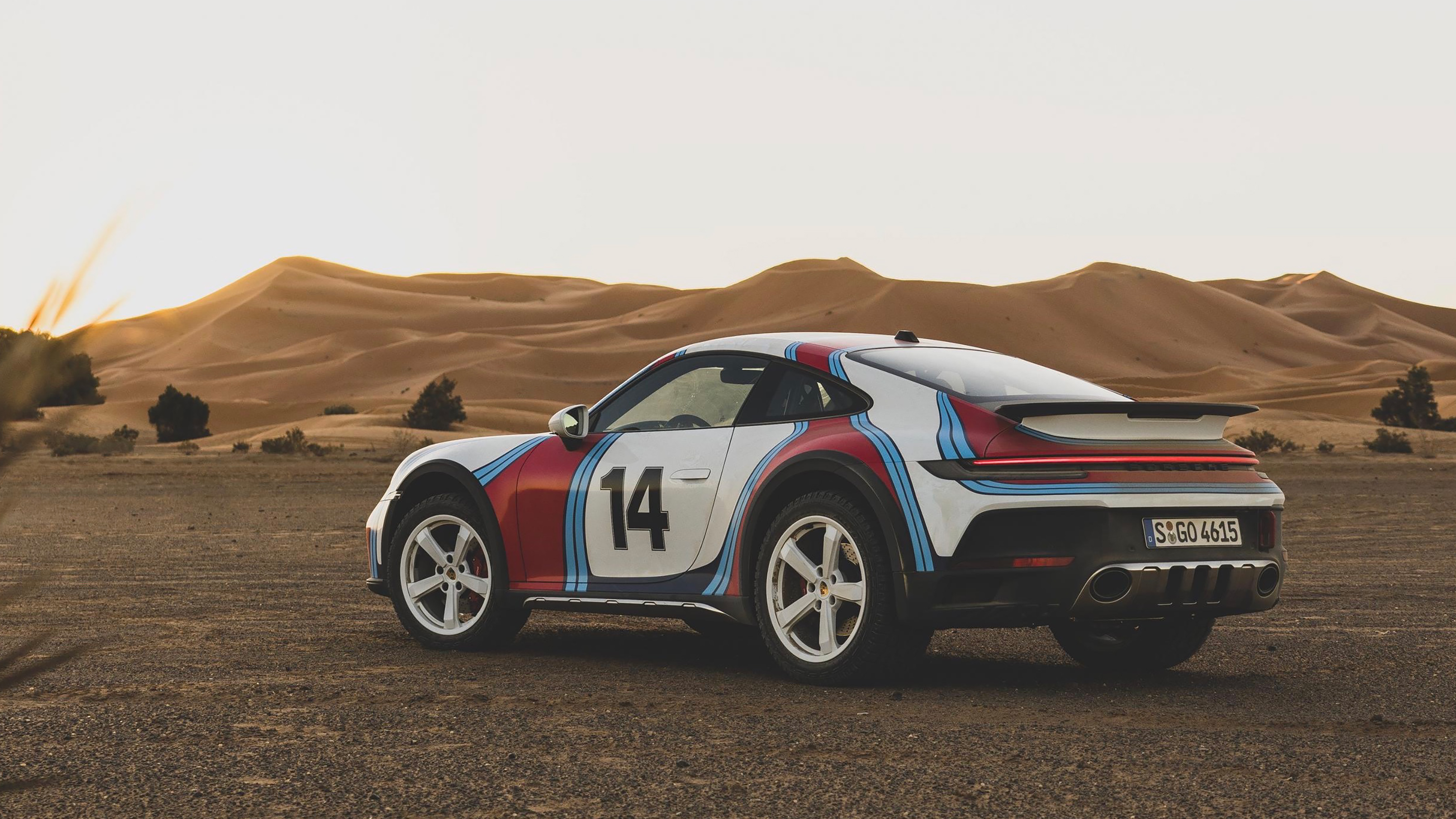 Porsche 911 Dakar heritage