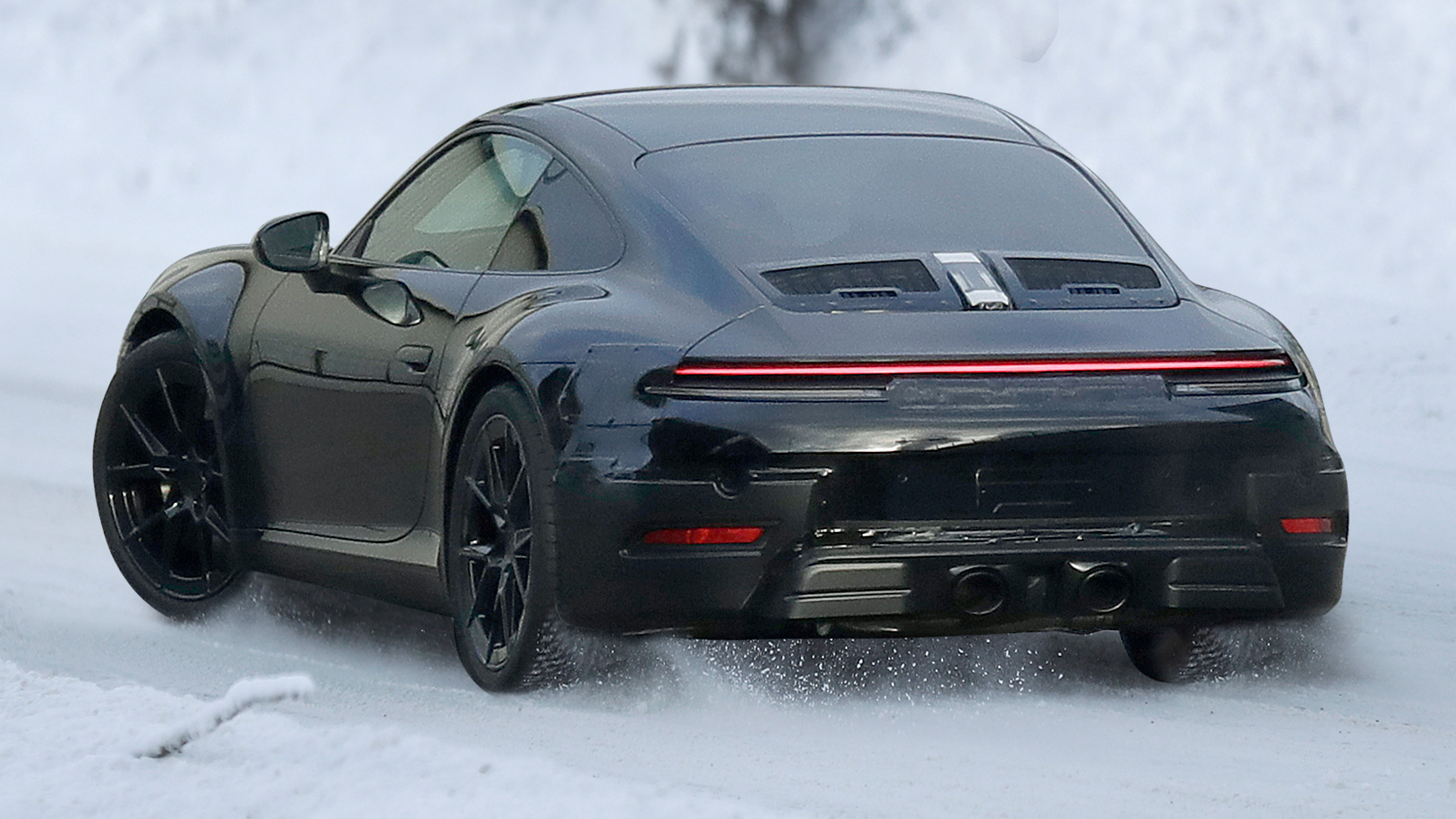 Porsche 911 facelift - rear