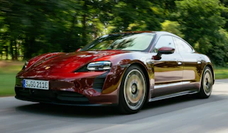 Porsche Taycan - front