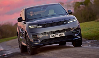 Range Rover Sport P510e - front