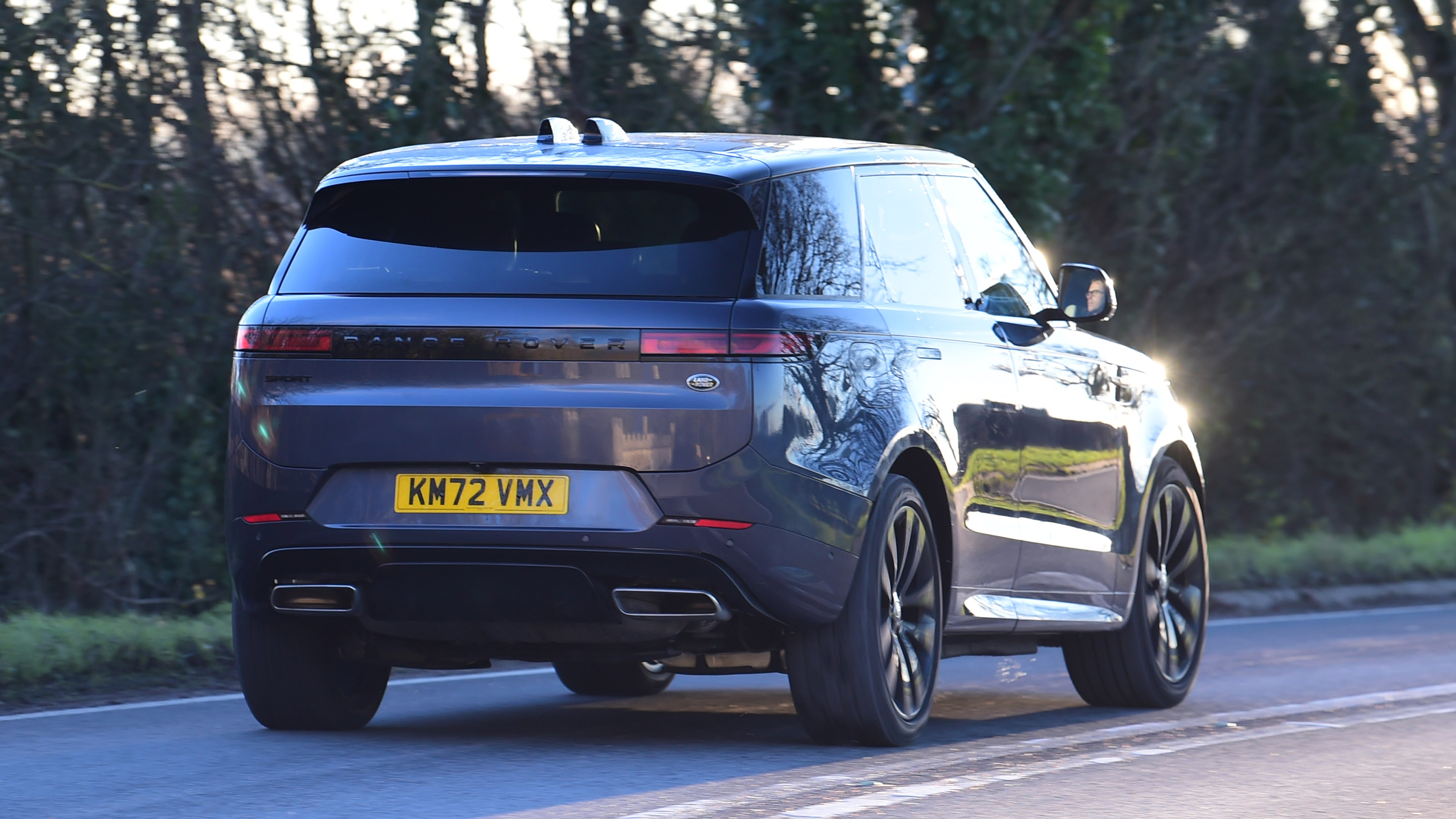 Range Rover Sport P510e - rear