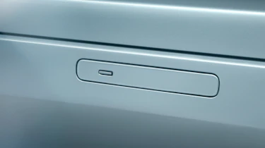 Range Rover Velar facelift - door handle