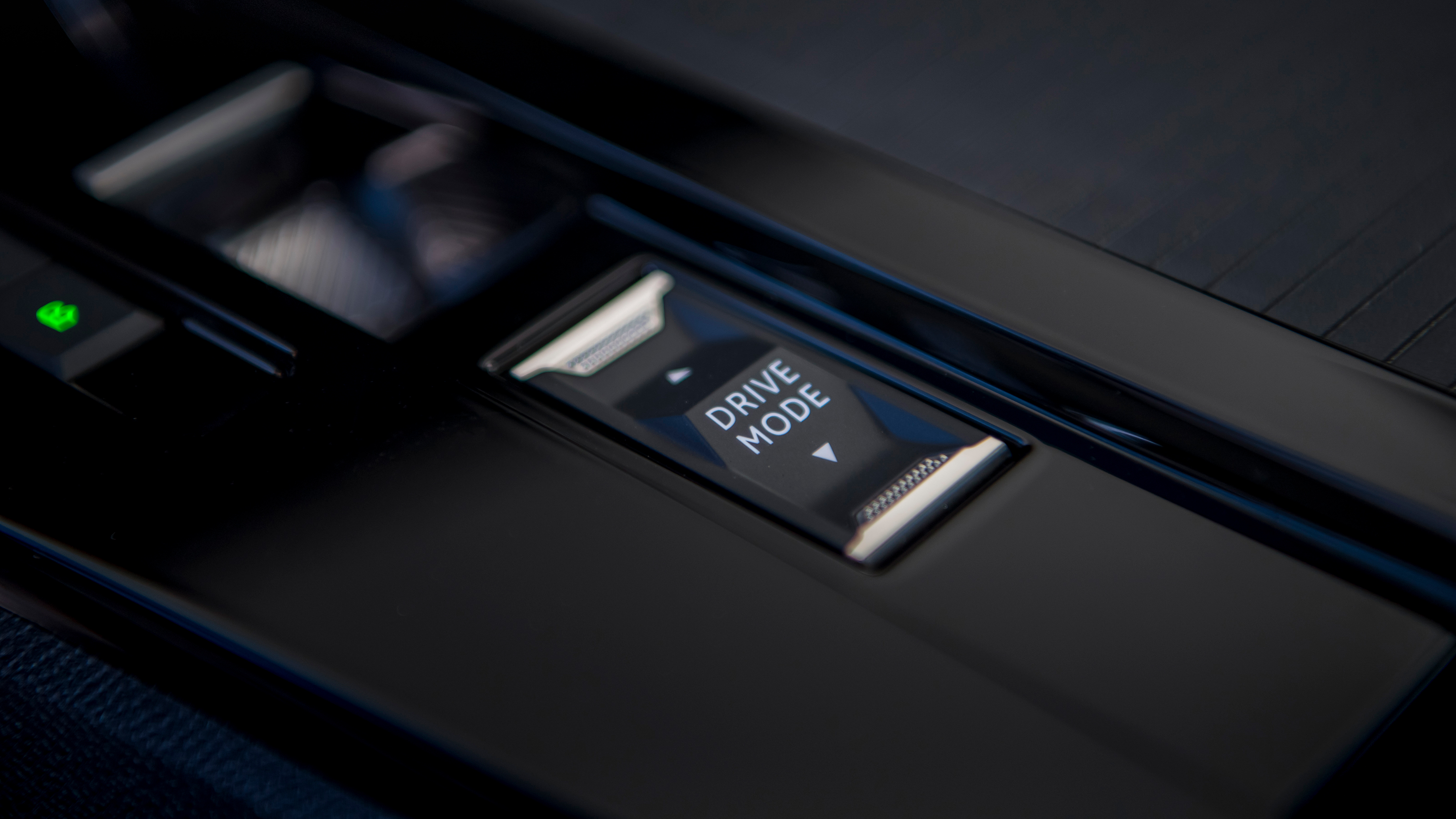 Vauxhall Astra GSe - drive mode selector