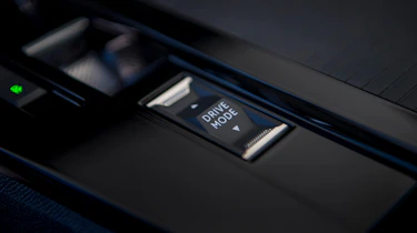 Vauxhall Astra GSe - drive mode selector