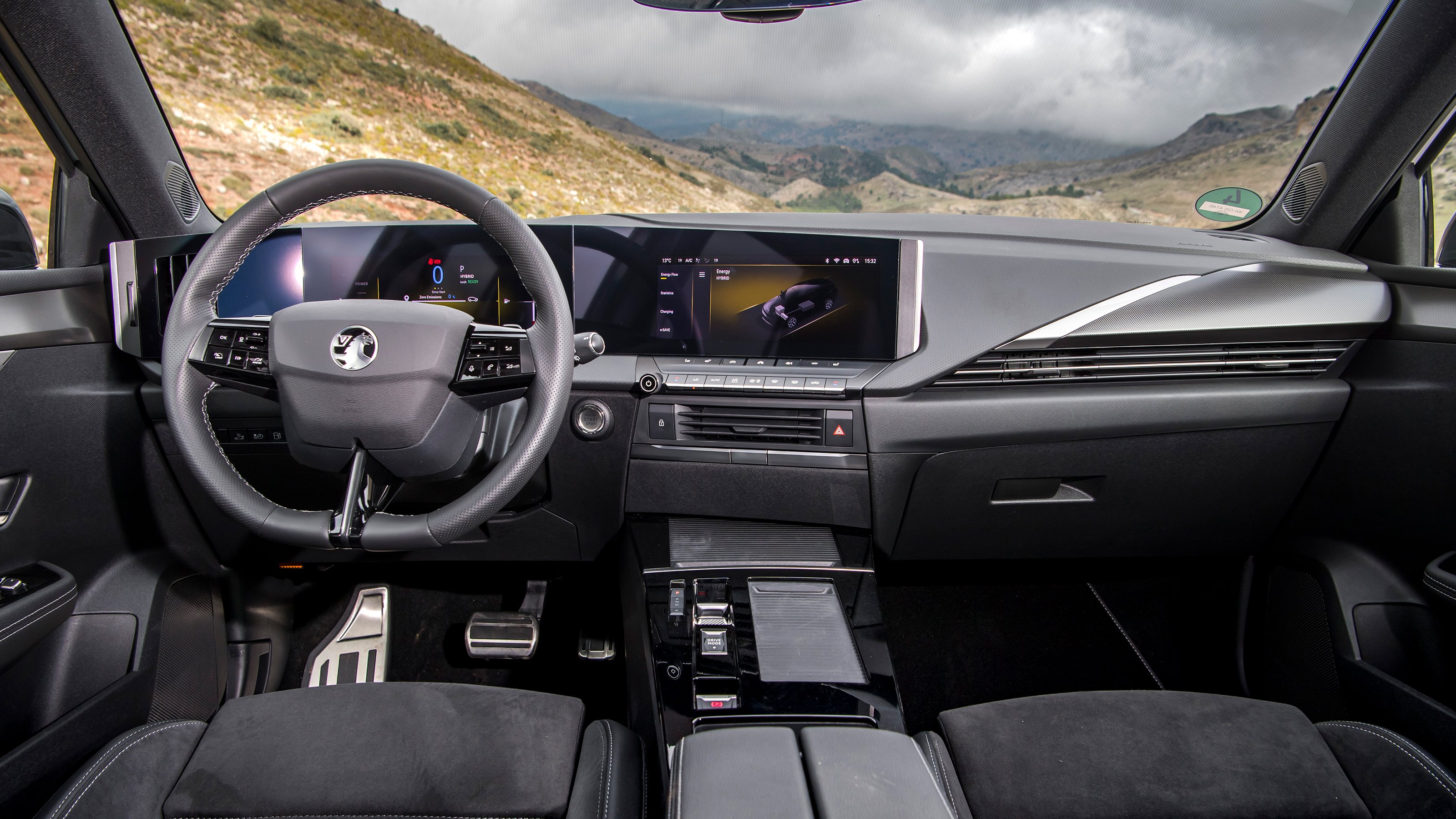 Vauxhall Astra GSe - interior