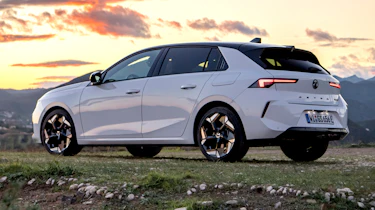 Vauxhall Astra GSe - rear static