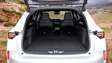 Vauxhall Astra Sports Tourer GSe - boot