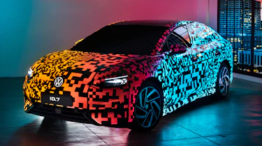 Volkswagen ID7 camouflage - front
