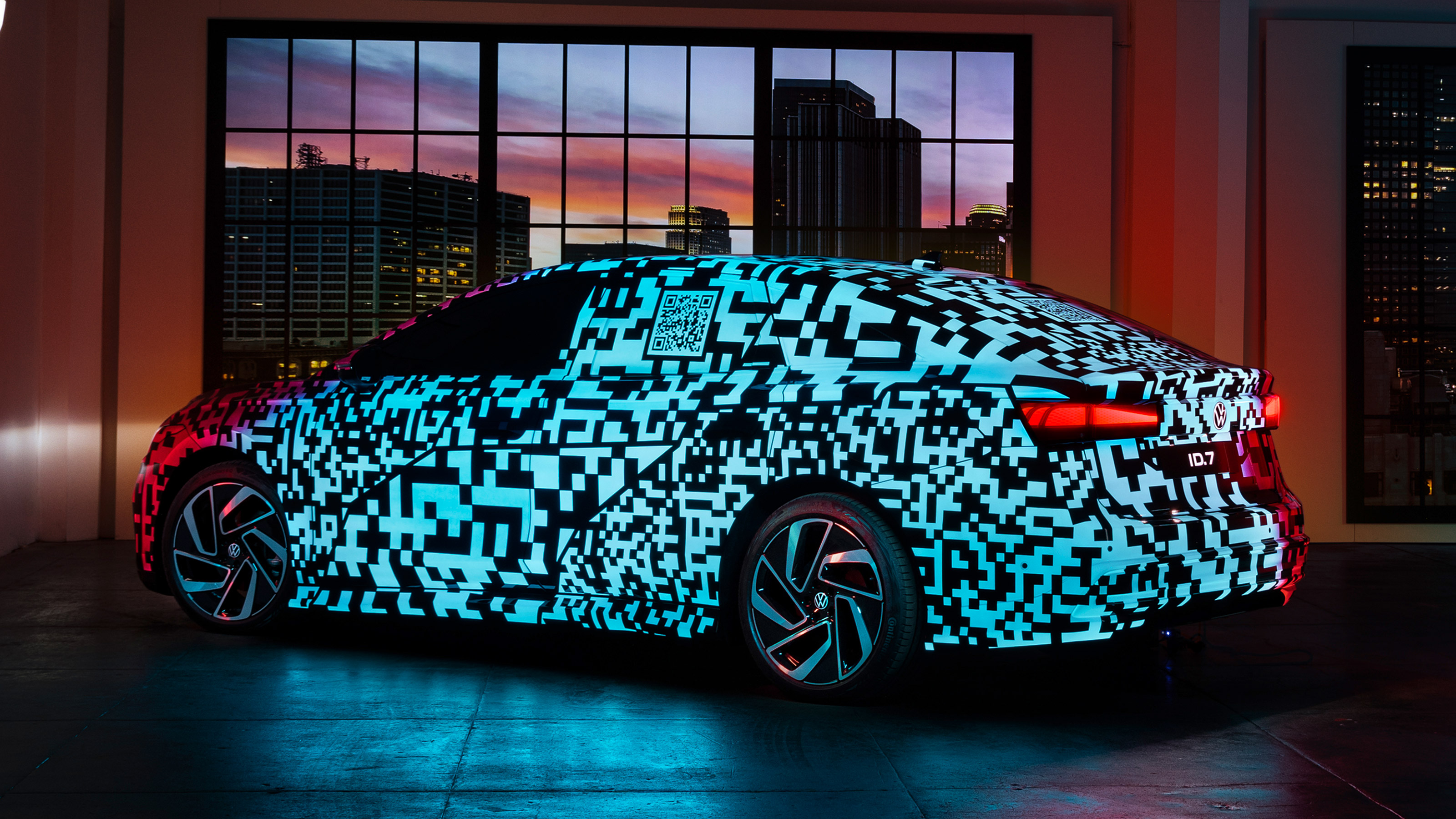 Volkswagen ID7 camouflage - rear static