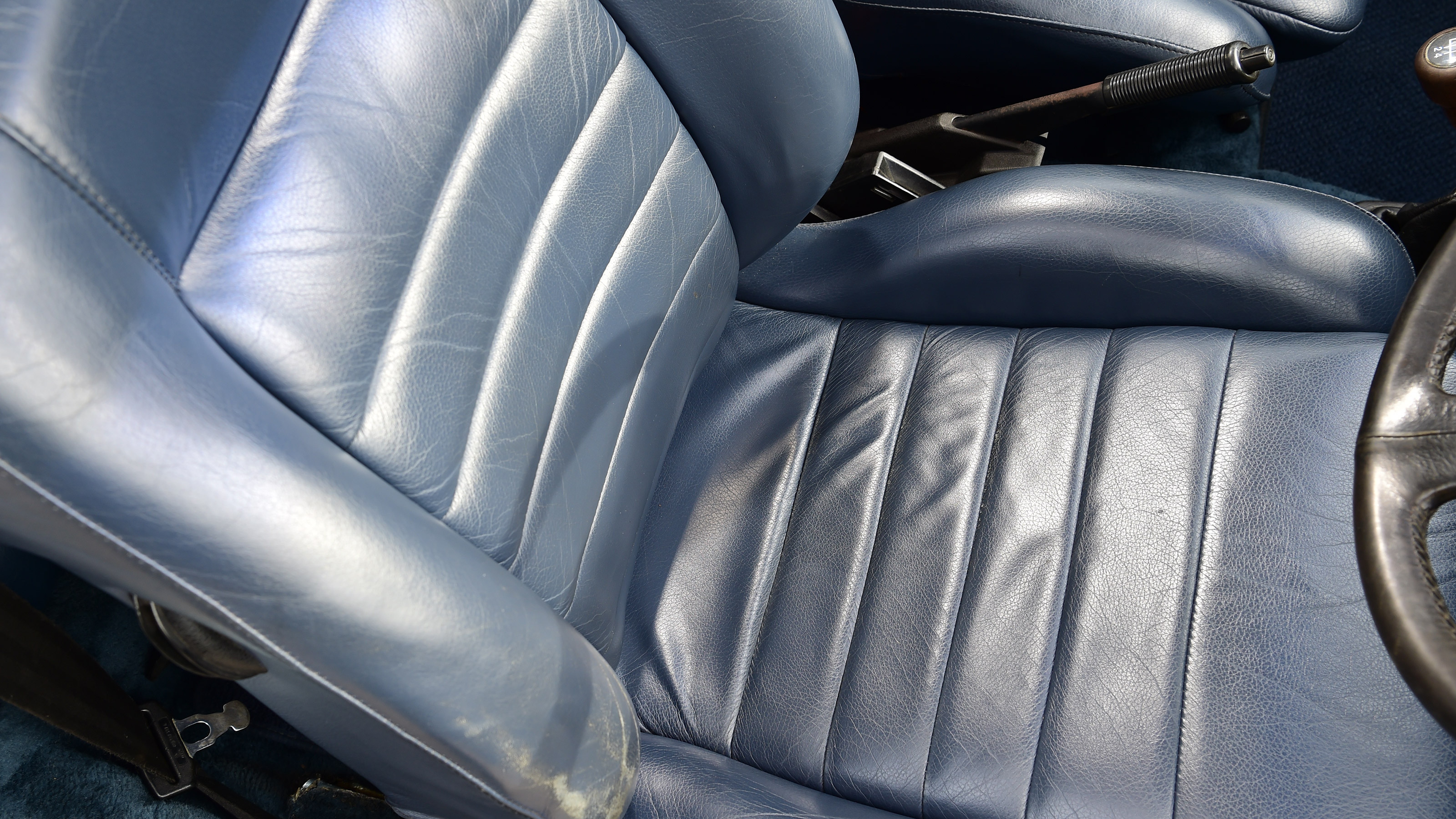 Volkswagen Scirocco Mk1 - seat