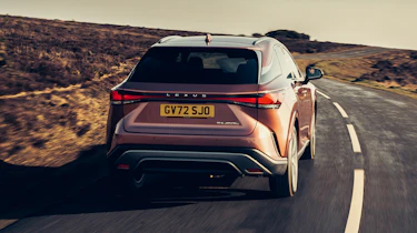Lexus RX450+ - rear tracking