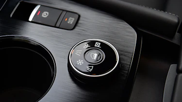 Nissan X-Trail - rotary drive-mode selector
