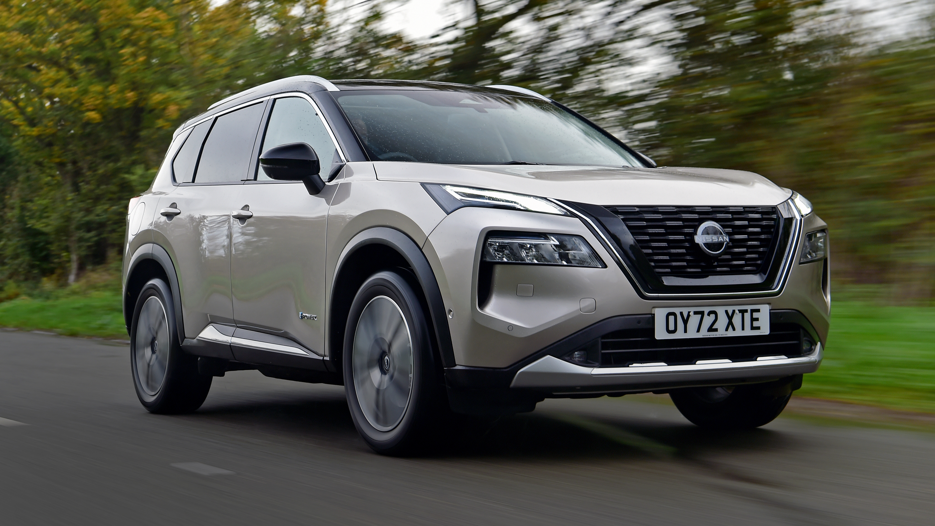 Nissan X-Trail - front tracking