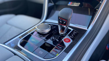 BMW M8 Competition - gear selector