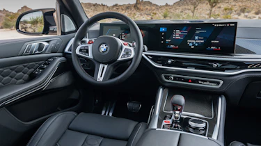 BMW X5 M - dash