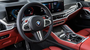 BMW X6 M - dash
